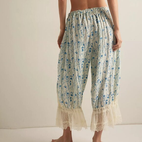 *SOLD* Forever Young Printed Bloomer Pants - Picture 2 of 9